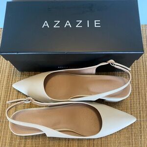 Azazie Beige Pointed Toe Block Heel Mules Size 9